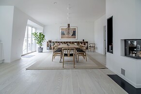 Dinesen Collection Luxury Condos By Royal Danish Theatre