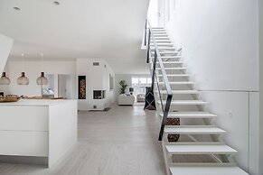 Dinesen Collection Luxury Condos By Royal Danish Theatre