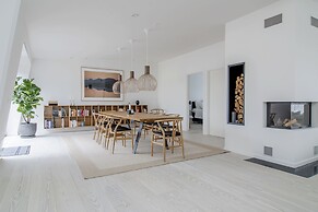 Dinesen Collection Luxury Condos By Royal Danish Theatre