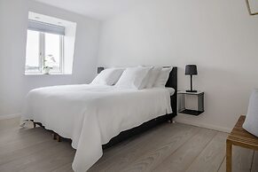 Dinesen Collection Luxury Condos By Royal Danish Theatre