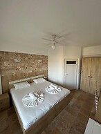 Gokceada Batihan Hotel