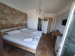 Gokceada Batihan Hotel