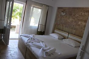 Gokceada Batihan Hotel