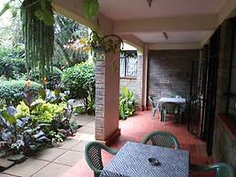 Milimani Backpackers