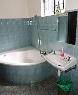 Milimani Backpackers