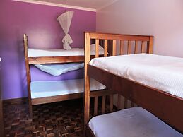Milimani Backpackers