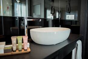 H. Boutique Peña Parda