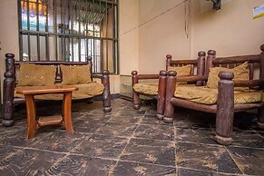 Brimax Hotel