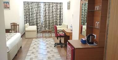 Grand Continental Hotel 