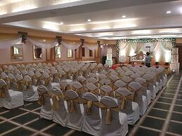 Grand Continental Hotel 