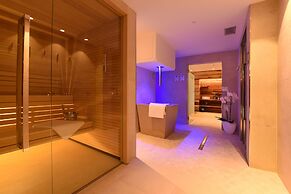 Dolomeet Boutique Hotel