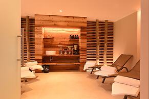 Dolomeet Boutique Hotel