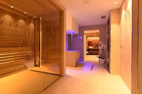Dolomeet Boutique Hotel