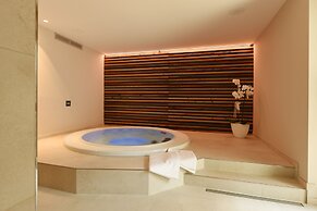 Dolomeet Boutique Hotel