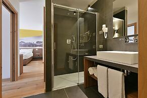 Dolomeet Boutique Hotel