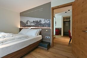 Dolomeet Boutique Hotel