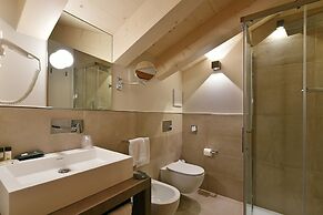 Dolomeet Boutique Hotel
