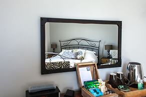 Oaklands Guest House