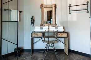 Oaklands Guest House