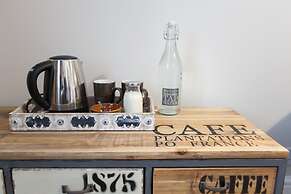 Oaklands Guest House