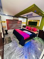 Sreekrishna Houseboats