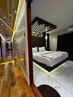 Sreekrishna Houseboats