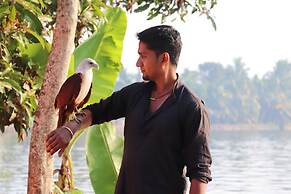 Sreekrishna Houseboats