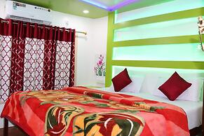 Sreekrishna Houseboats