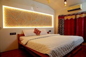 Sreekrishna Houseboats