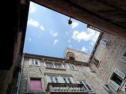 Gothic Palace Heritage