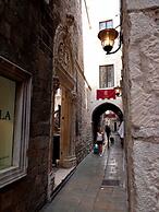 Gothic Palace Heritage