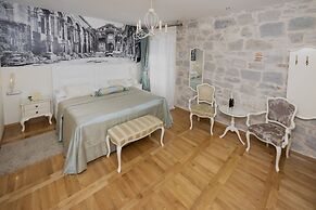 Gothic Palace Heritage