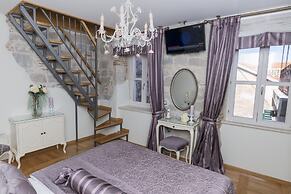 Gothic Palace Heritage