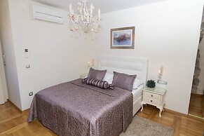 Gothic Palace Heritage