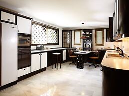 SCH Villa Los Monteros