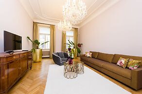 Grand Central Residence by TKC