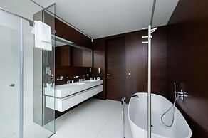 Grand Central Residence by TKC