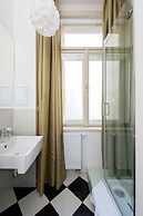 Grand Central Residence by TKC