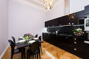 Grand Central Residence by TKC