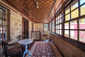 Saint Artemios Hotel and Oriental Suites