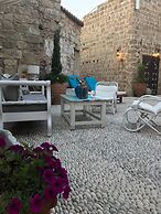 Saint Artemios Hotel and Oriental Suites