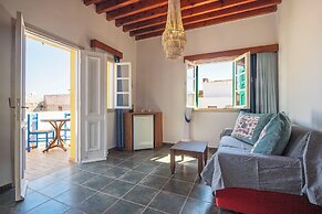 Saint Artemios Hotel and Oriental Suites