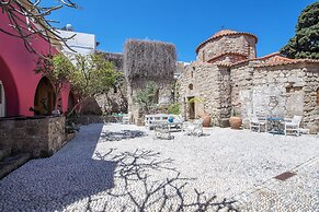 Saint Artemios Hotel and Oriental Suites