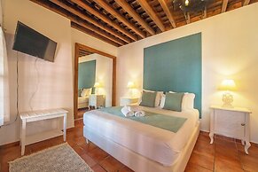 Saint Artemios Hotel and Oriental Suites