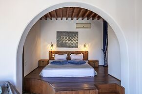 Saint Artemios Hotel and Oriental Suites