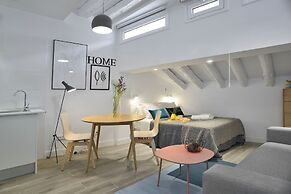 NQN Aparts & Suites Madrid