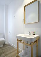 NQN Aparts & Suites Madrid