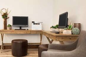 Embassy Suites by Hilton Boulder