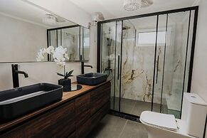 Villa Artemis, Wine Dark Sea Villas