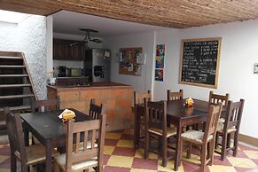 Sgt Pepper's Hostel
